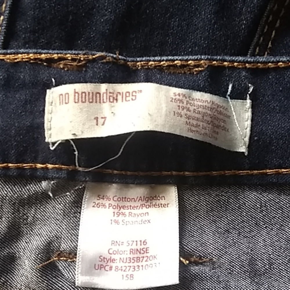 Jeans - Picture 2 of 3